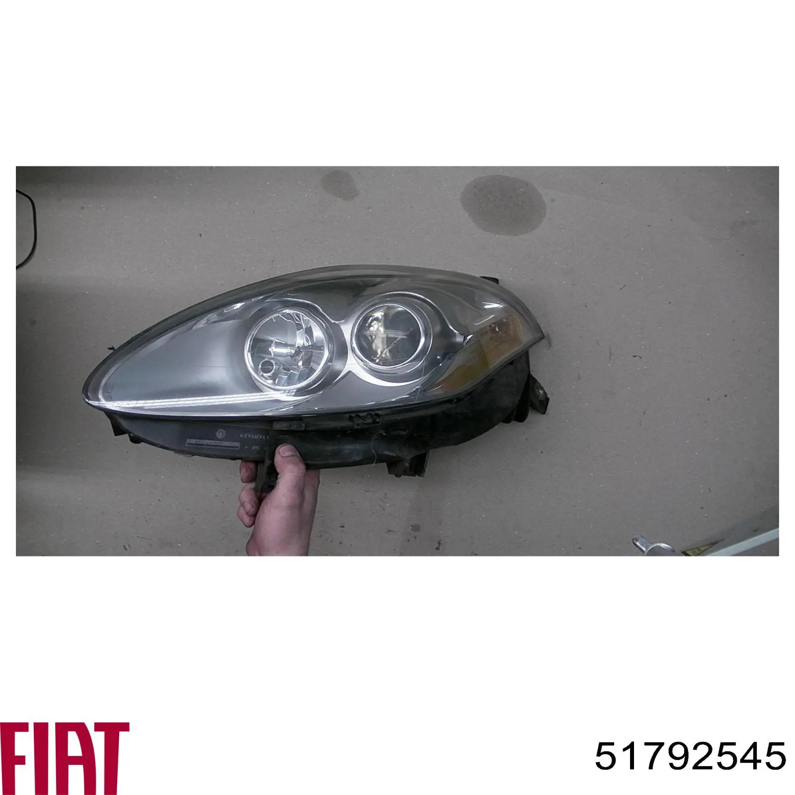 Фари Fiat/Alfa/Lancia 51792545 ціна, від 745.29 USD
