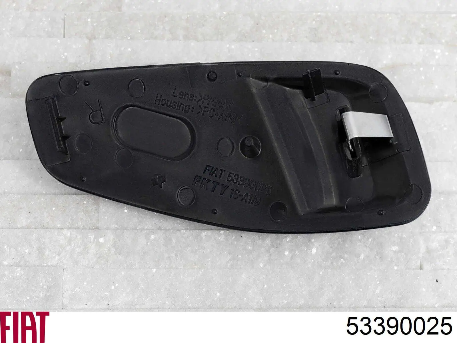 Габарит передній, верхній (катафот), правий Chrysler 53390025 ціна, від 8.60 USD