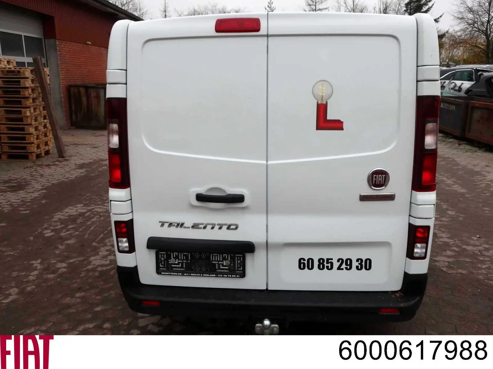 Кожух бампера заднього FPS FP5642952 ціна, від 22.33 USD