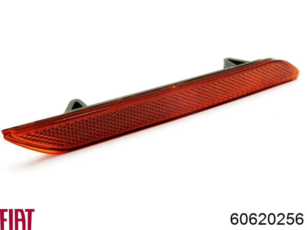 Лівий катафот заднього бампера Fiat/Alfa/Lancia 60620256 ціна, від 7.23 USD