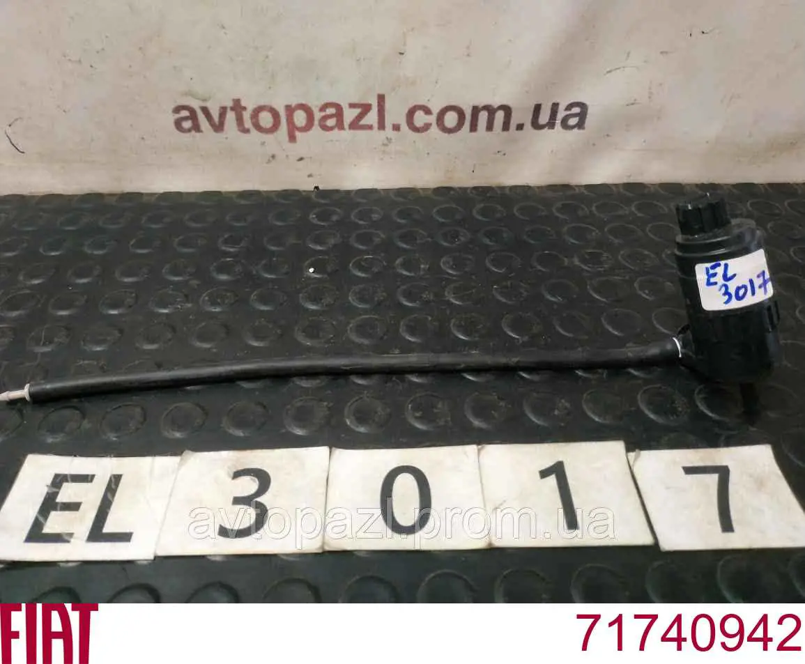 71740942 Fiat/Alfa/Lancia Мотор омивача