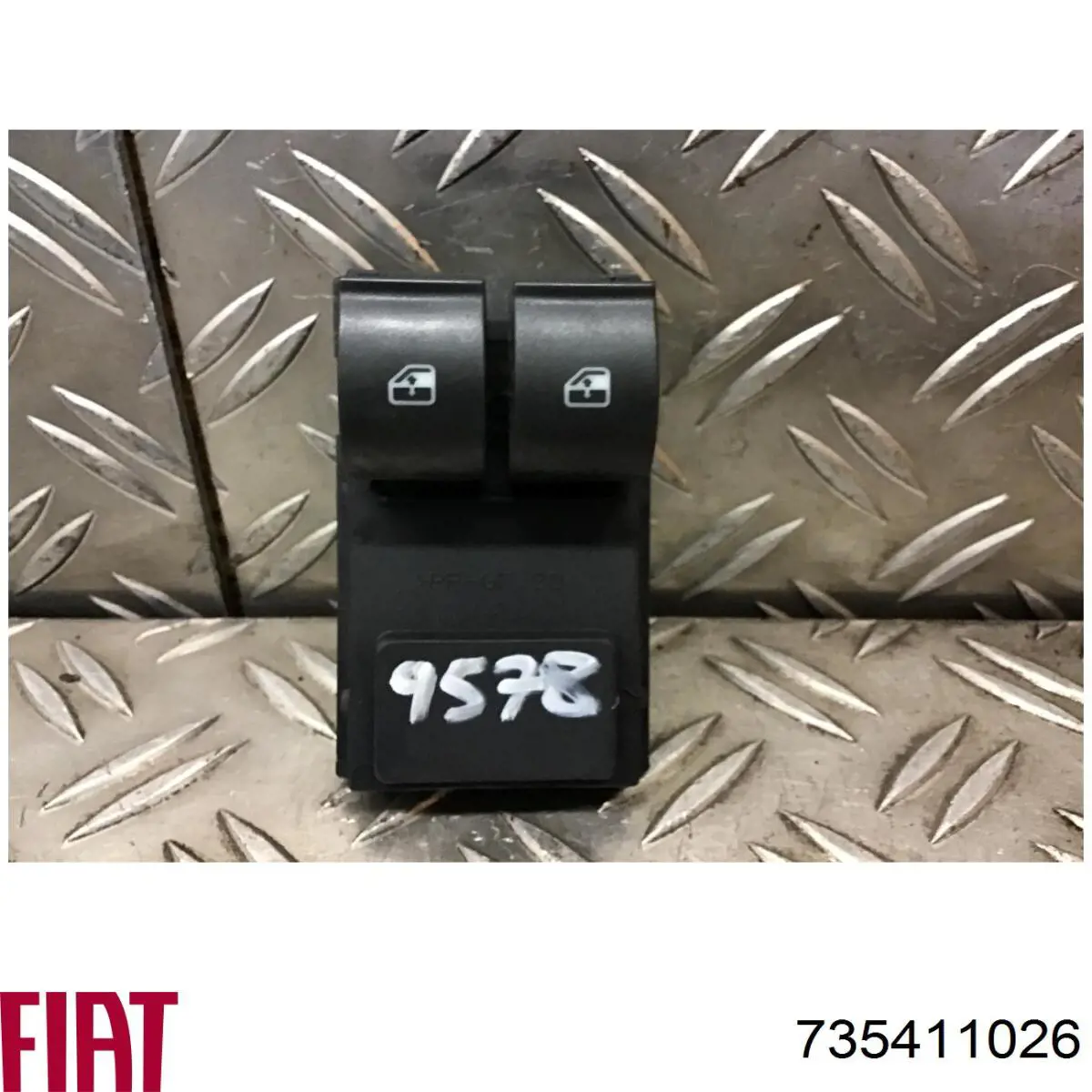 735411026 Fiat/Alfa/Lancia Кнопки переднього лівого склопід'ємника