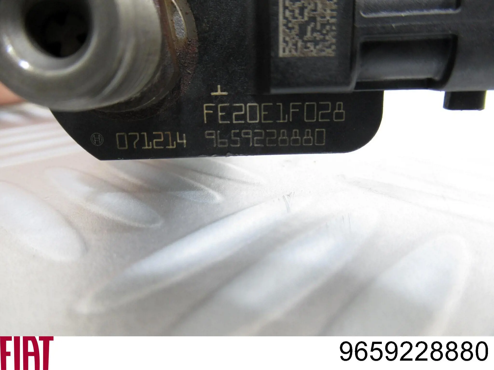 Купити 9659228880 Fiat/Alfa/Lancia Форсунка дизельна в зборі, розпилювач + тримач