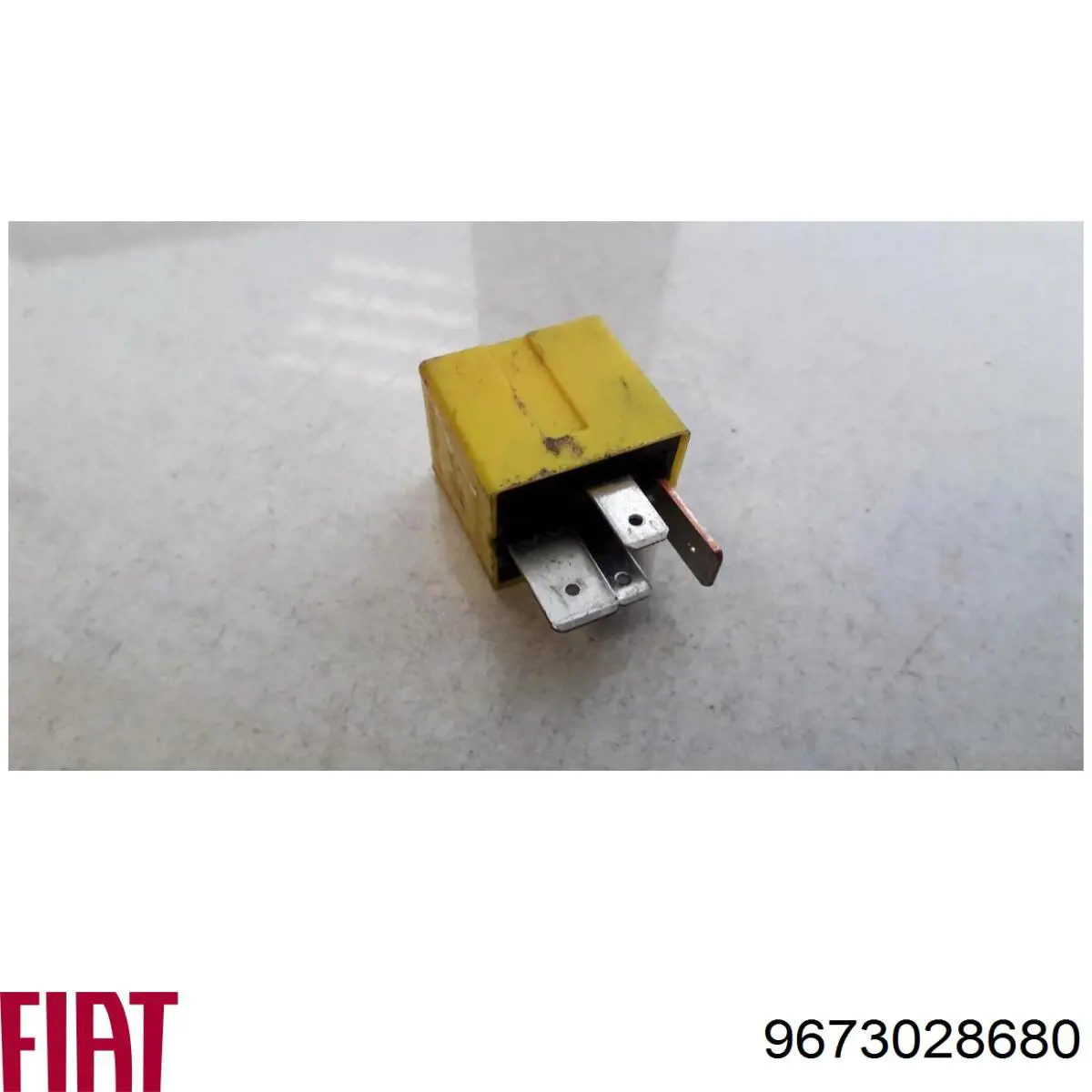 Реле вентилятора Peugeot/Citroen 9673028680 ціна, від 13.95 USD