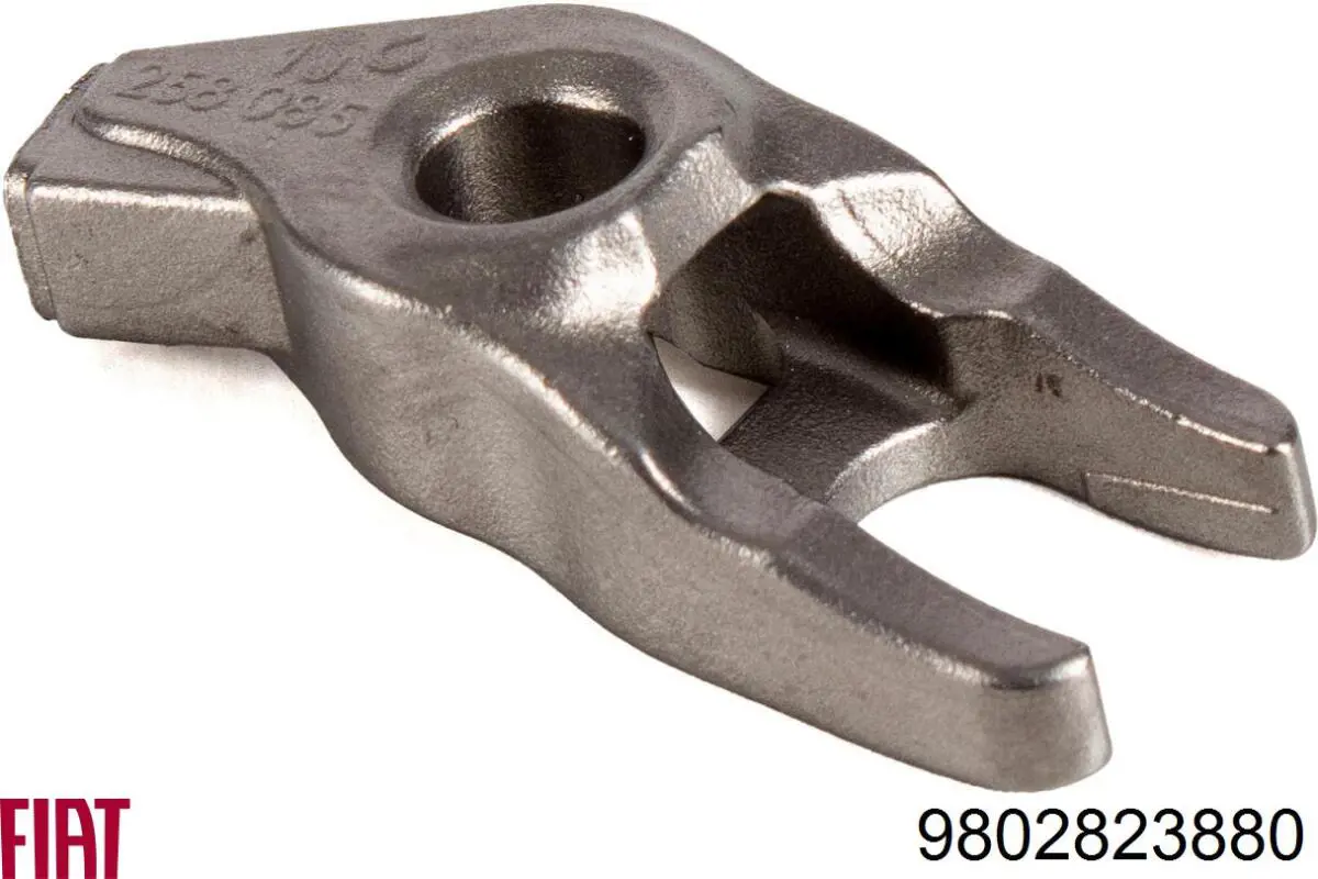 Тримач форсунки дизельної 9802823880 Fiat/Alfa/Lancia