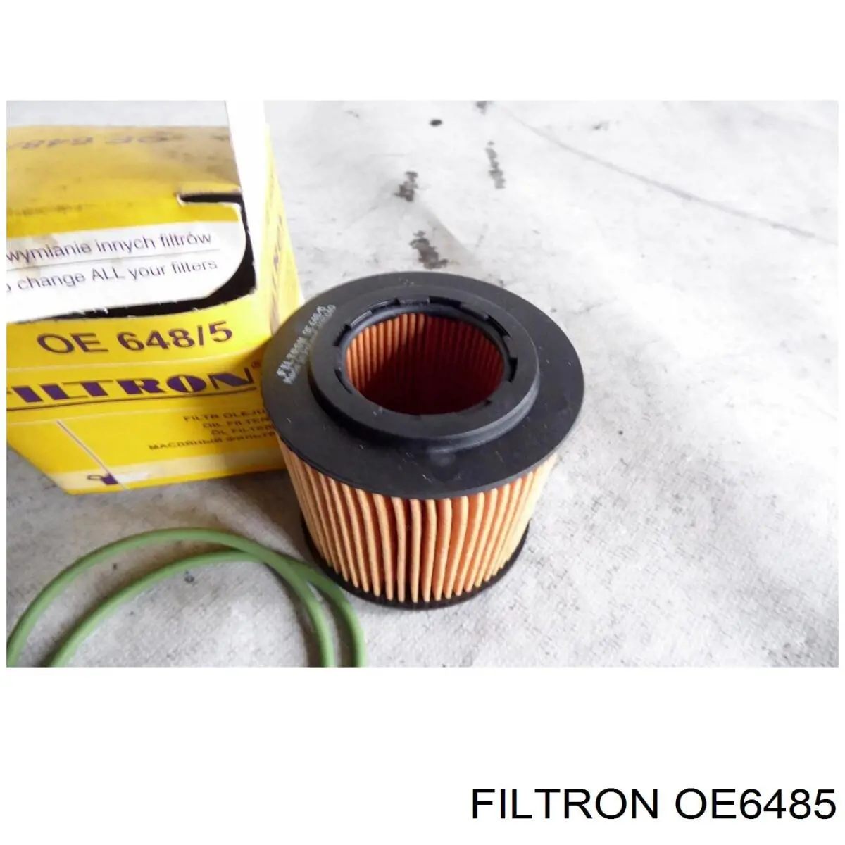 Масляний фільтр двигуна Filtron OE6485 ціна, від 6.45 USD