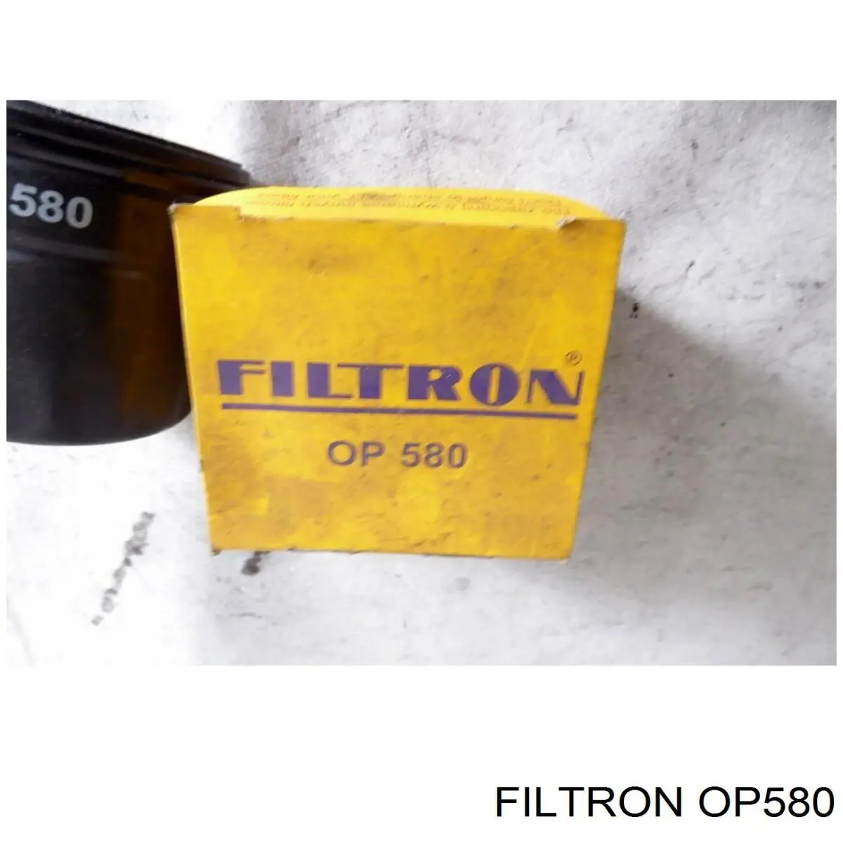 Масляний фільтр двигуна Filtron OP580 ціна, від 6.53 USD