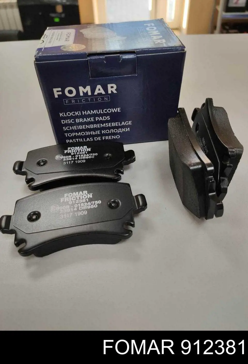 Задні гальмівні колодки Fomar Roulunds 912381 ціна, від 23.51 USD