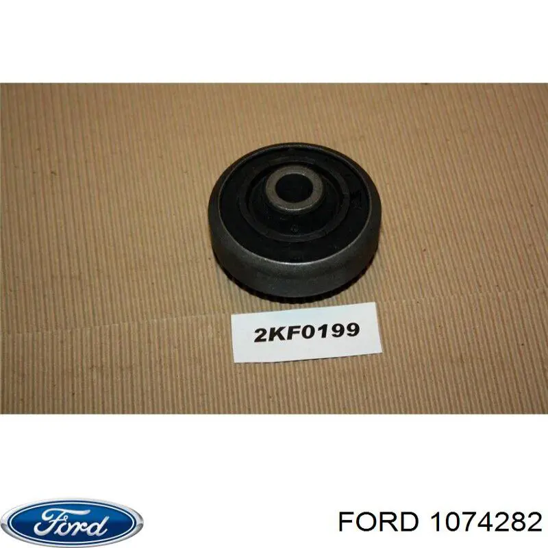 1074282 Ford сайлентблок переднього нижнього важеля