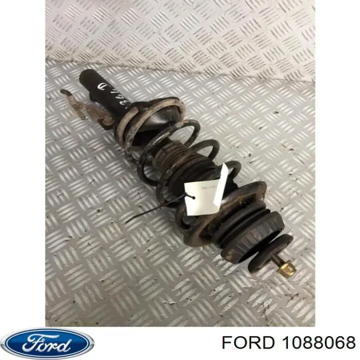 Стойка амортизатора передняя Ford 1088068 ціна, від  USD