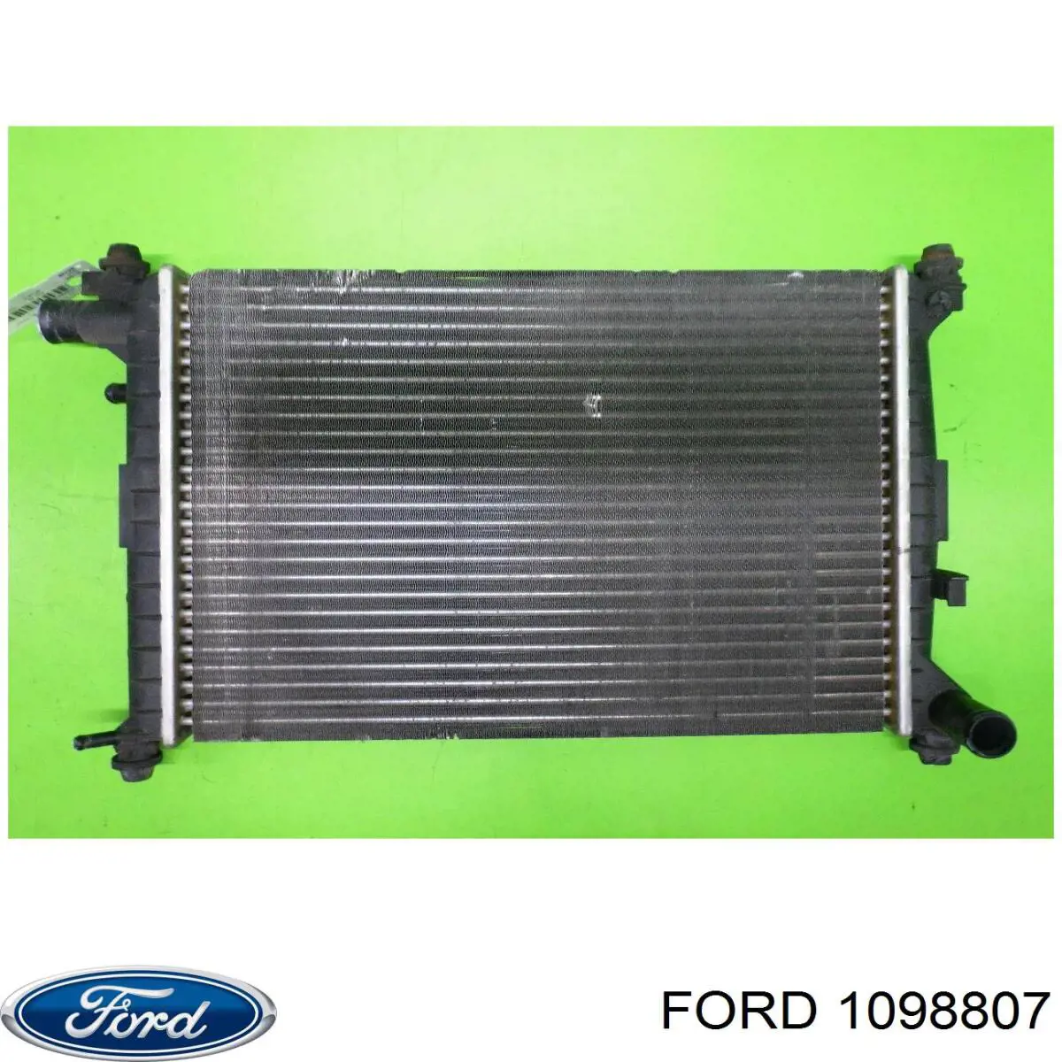 Радіатор 1098807 Ford