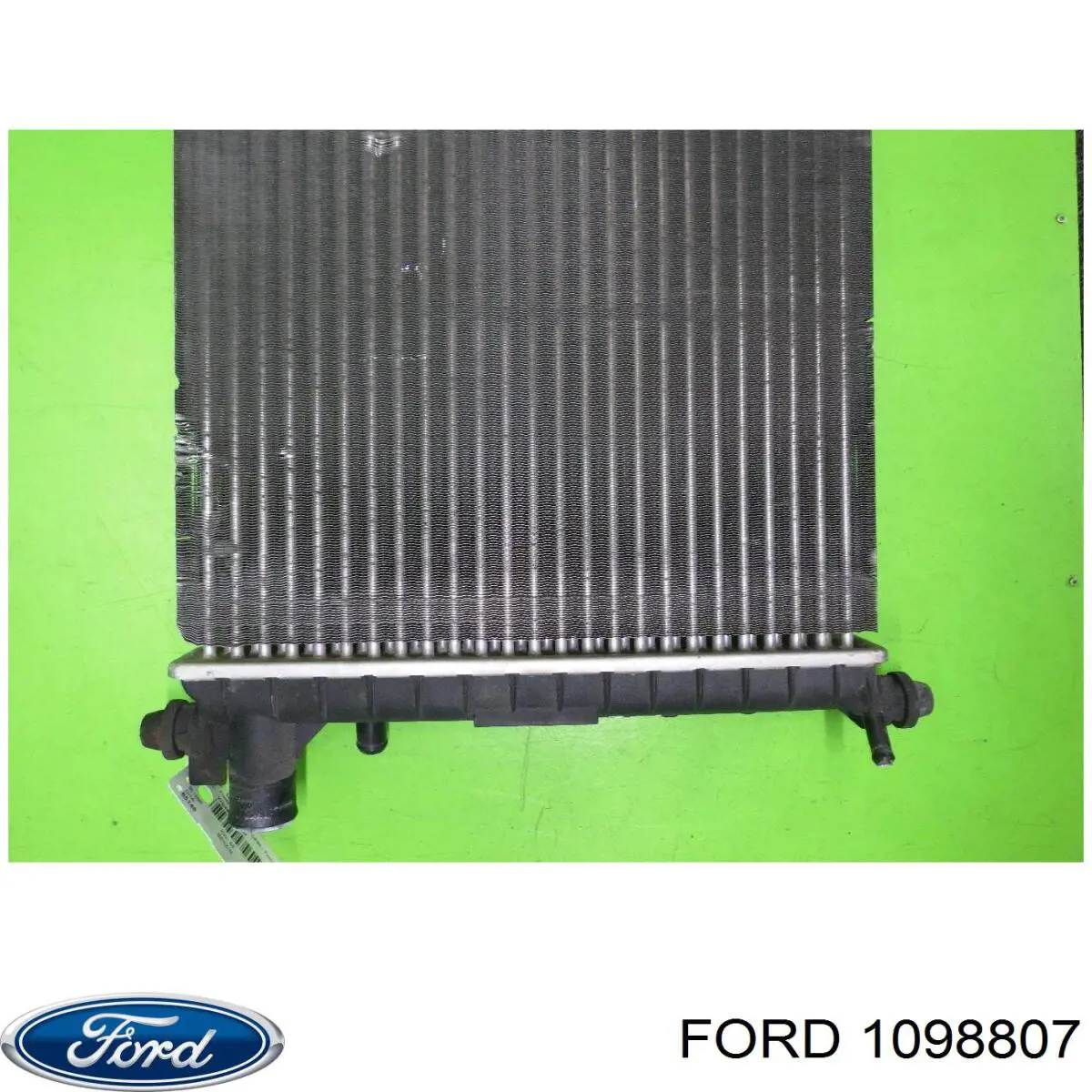 Радіатор охолодження Ford 1098807