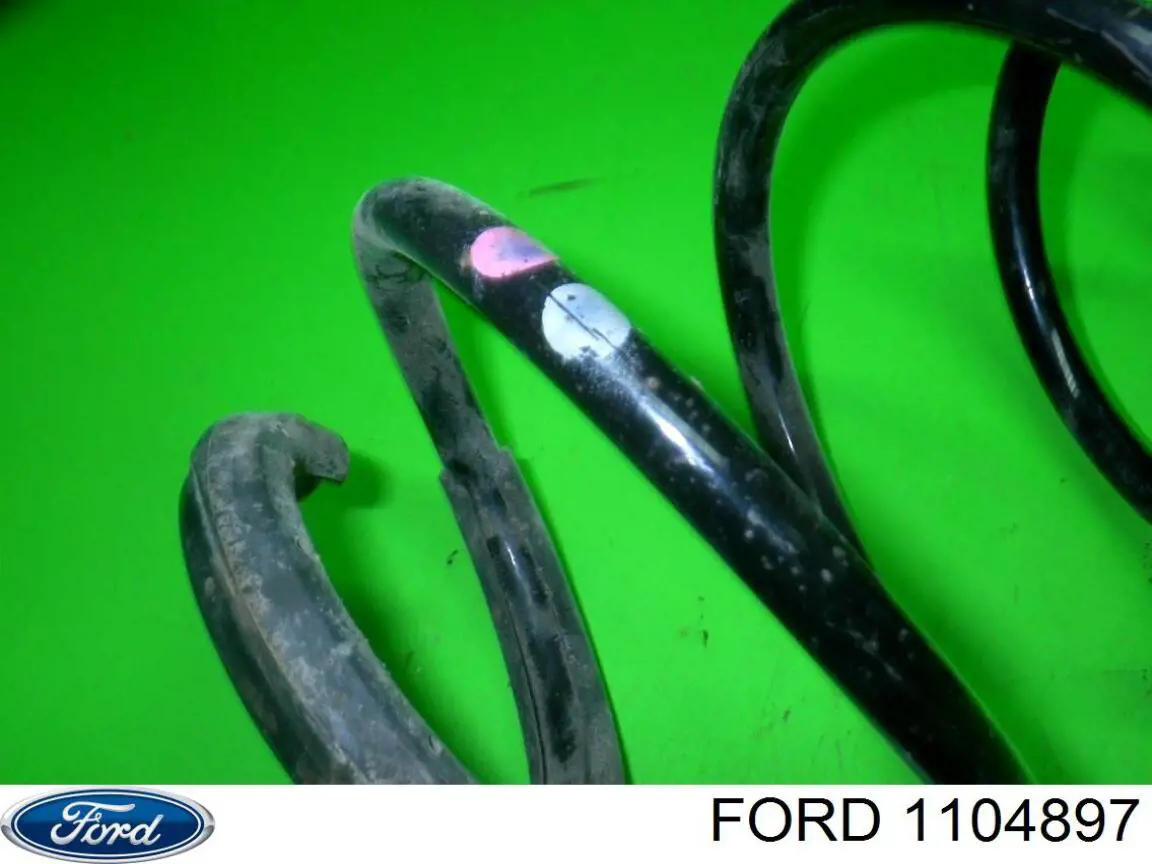 Купити 1104897 Ford Задні пружини