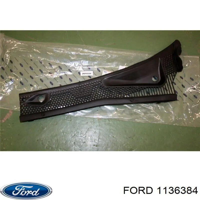 1136384 Ford 