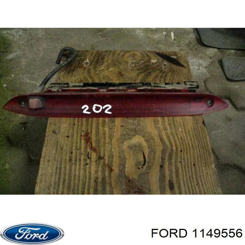 1149556 Ford Стоп-сигнал заднього скла