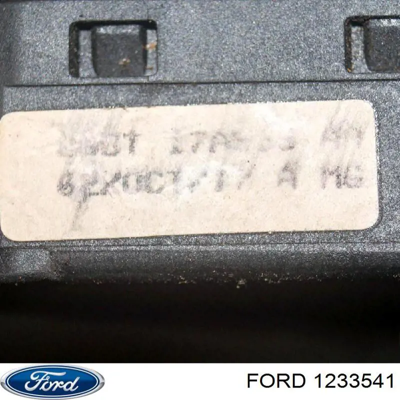 1233541 Ford 