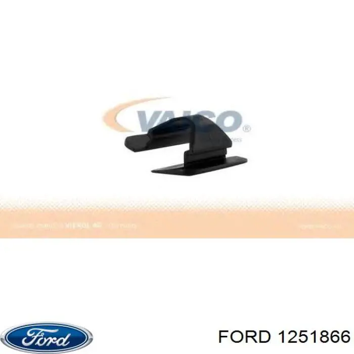  Пістон (кліп) утеплювача капота Ford Focus 2