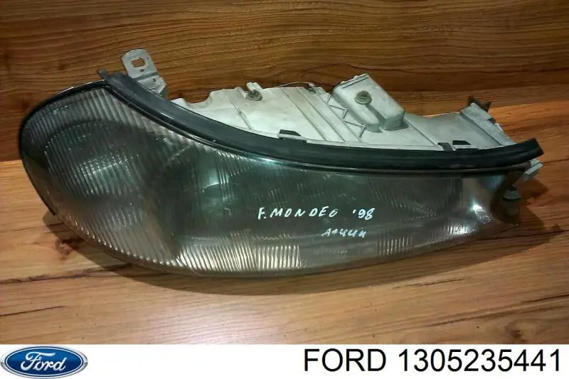 Купити 1305235441 Ford 