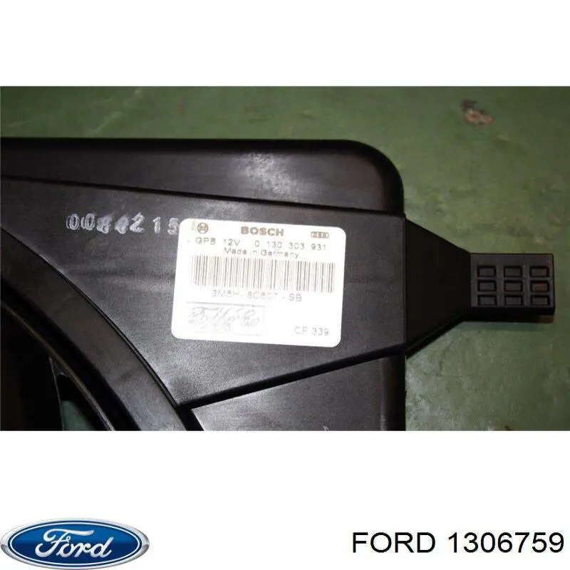 Купити 1306759 Ford Дифузор радіатора охолодження, в зборі з двигуном і крильчаткою