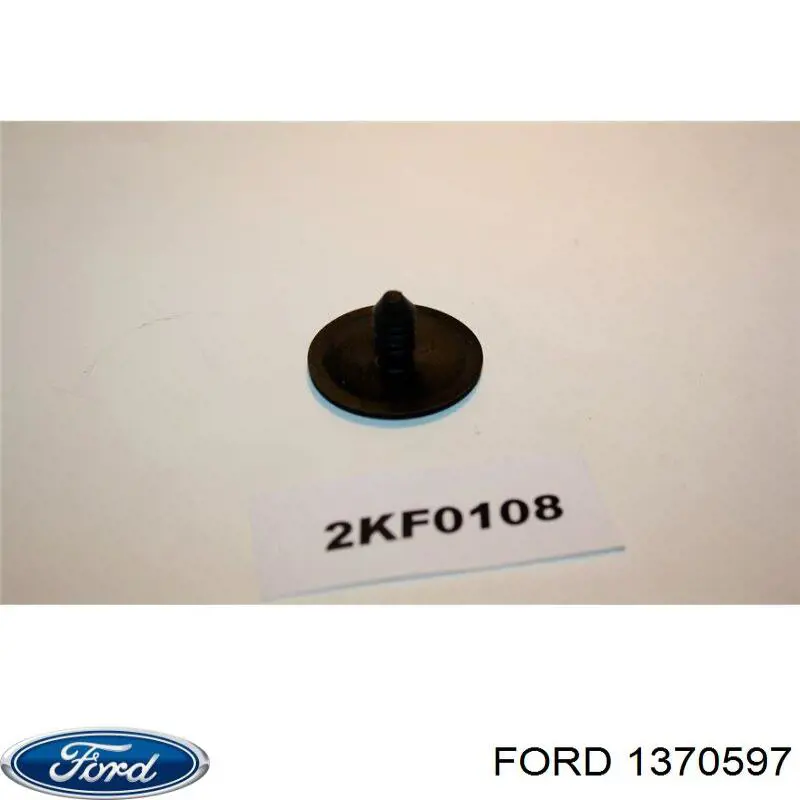 Пістон (кліп) утеплювача капота W704128SSYYFD Ford