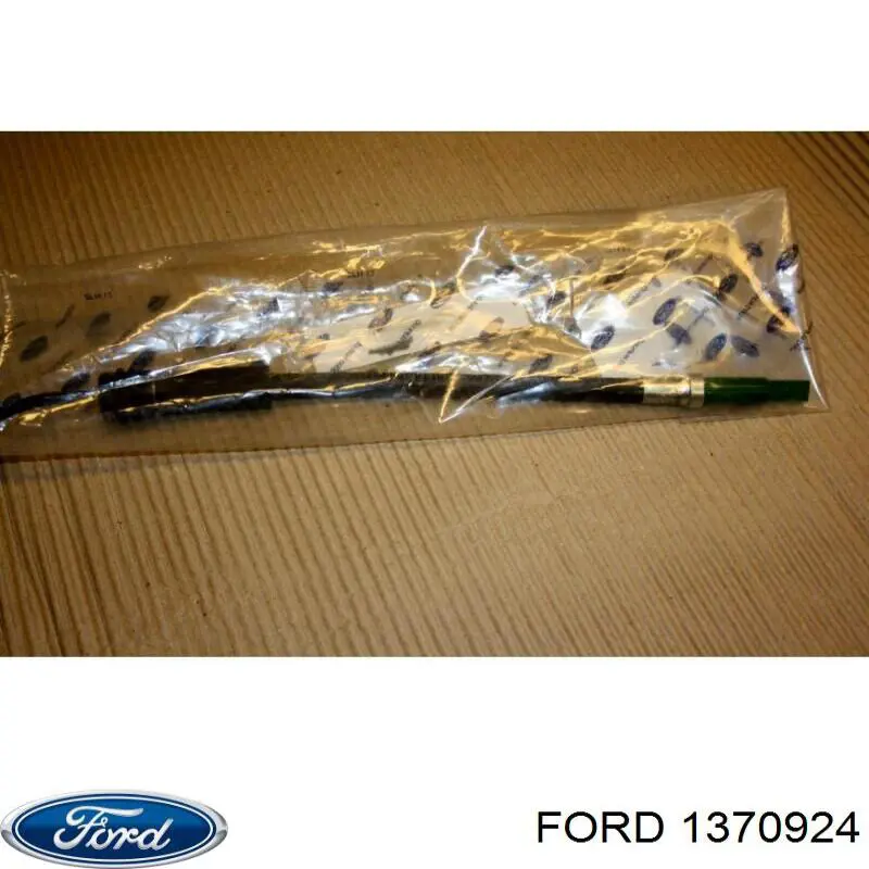 1370924 Ford 