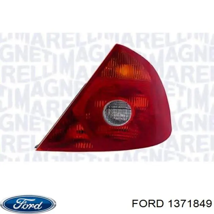 Купити 1371849 Ford Задня права фара
