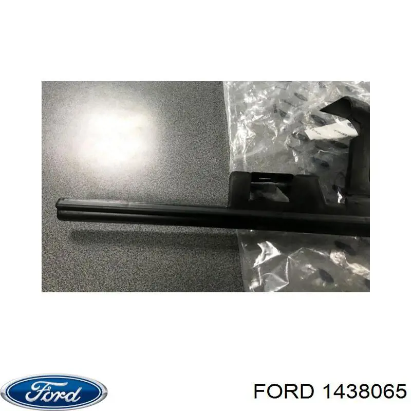 Повітропровід (дефлектор) радіатора, лівий Ford 1438065 ціна, від 3.56 USD