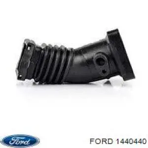 Патрубок повітряний, дросельної заслінки Ford 1440440 ціна, від 14.78 USD