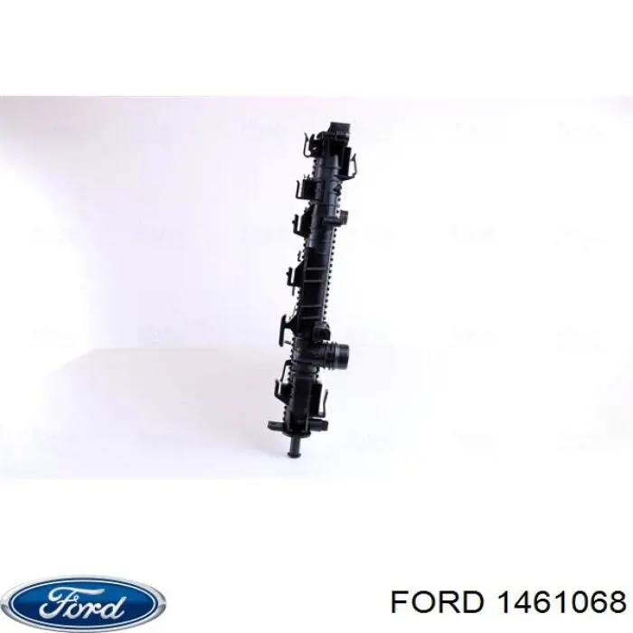 Радіатор охолодження двигуна 1461068 Ford