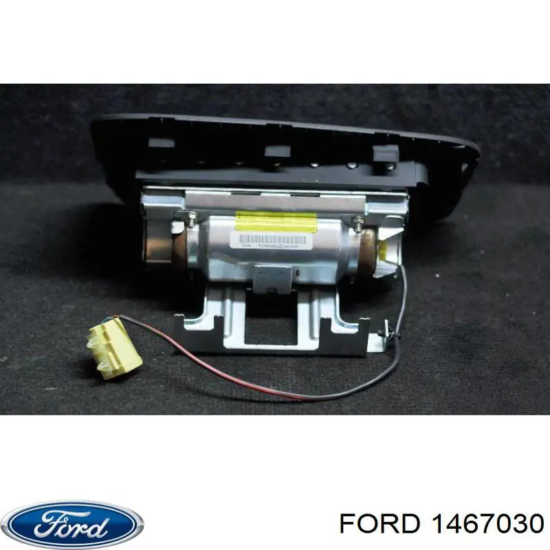 Шина бампера переднього Ford 1467030 ціна, від 54.48 USD