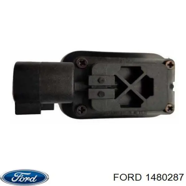 Кнопка приводу замка третіх/ п'ятих дверей Ford 1445482