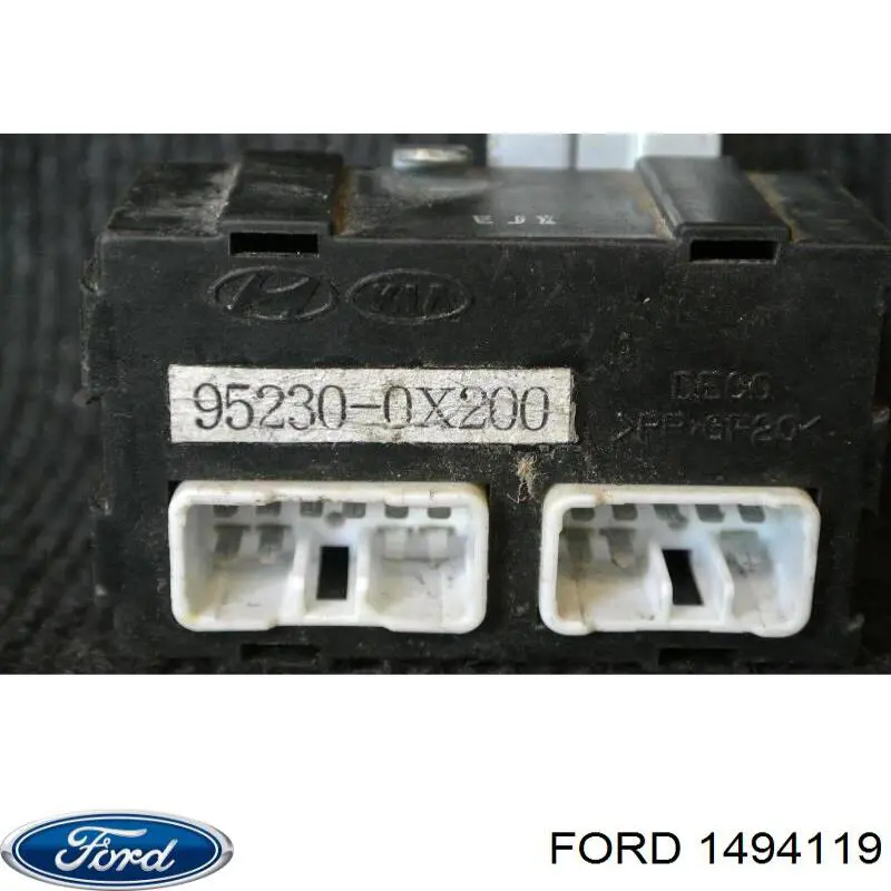 Петля задньої (двостулкової) двері, ліва нижня Ford 1494119 ціна, від 33.08 USD
