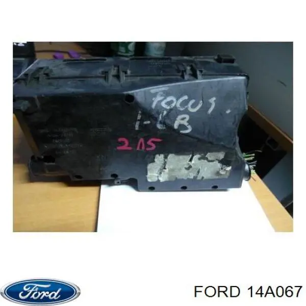 Блок запобіжників 14A067 Ford