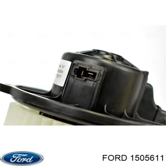 Двигун вентилятора пічки (обігрівача салону) на Ford Ranger (ET)