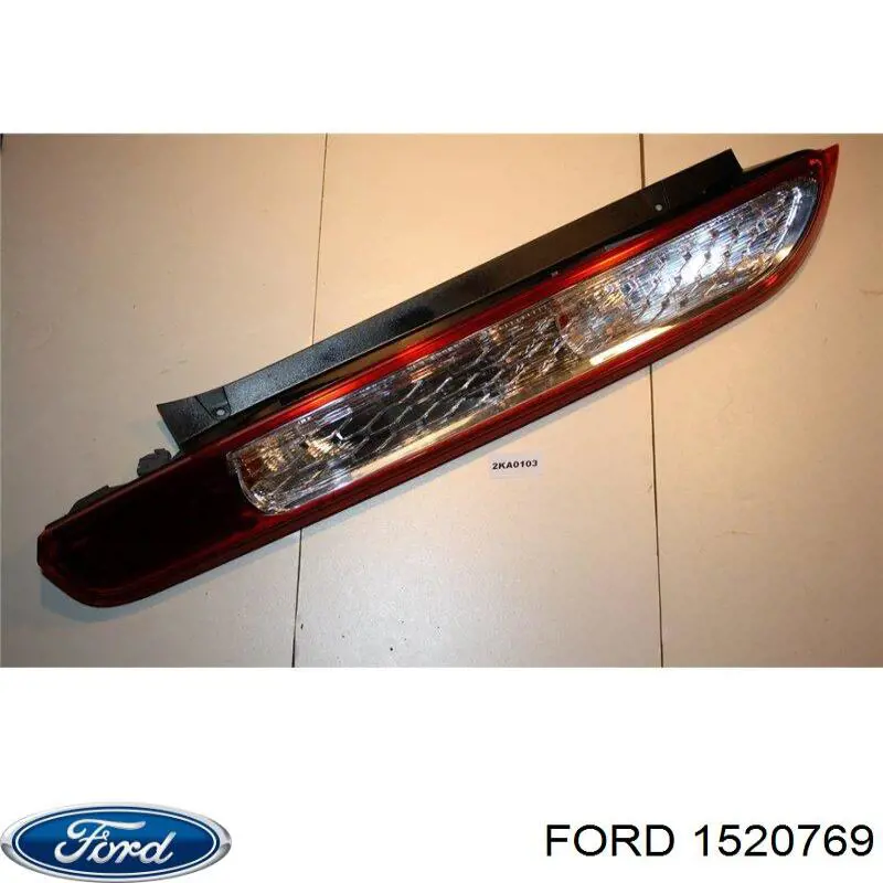 1512991 Ford ліхтар задній лівий