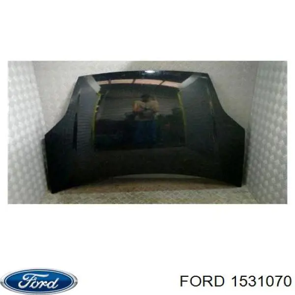 1531070 Ford капот