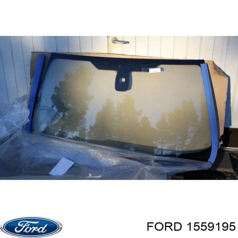 Автоскло Ford 1559195 ціна, від 151.75 USD