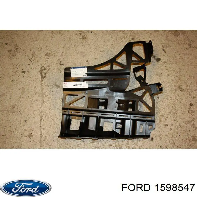 Кронштейн бампера заднього, зовнішній лівий Ford 1598547 ціна, від 47.89 USD