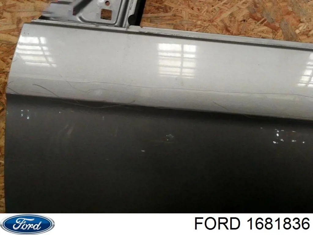 Купити 1681836 Ford Двері кабіни