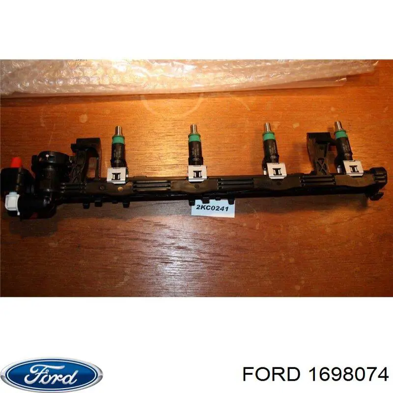  1698074 Ford