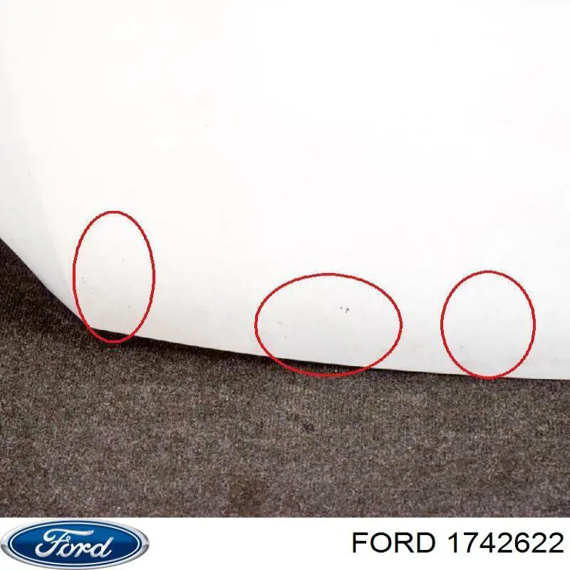 Капот 1742622 Ford