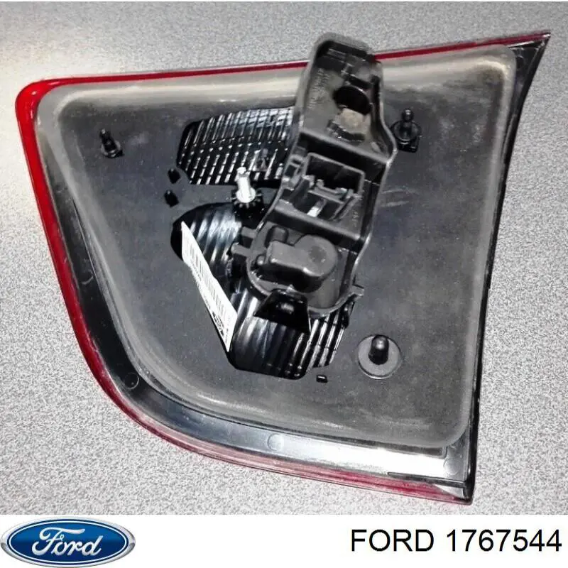 Стоп задній Ford 1767544 ціна, від 32.06 USD