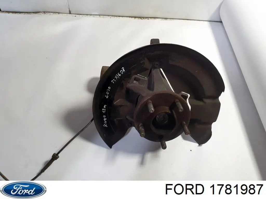 1781987 Ford цапфа - поворотний кулак передній, лівий