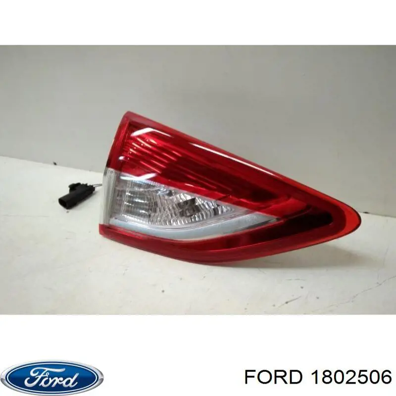 Купити 2070896 Ford Ліхтар задній лівий, внутрішній