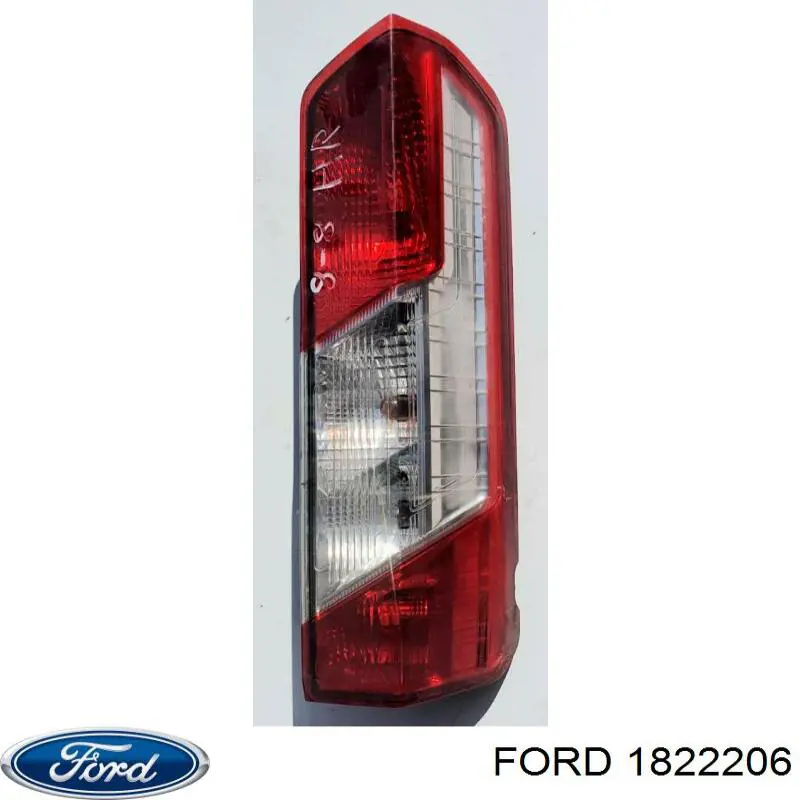 Купити 1815607 Ford Задня права фара