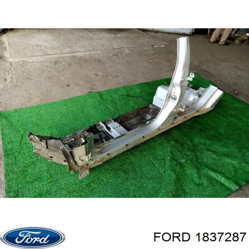 1837287 Ford Поріг зовнішній лівий