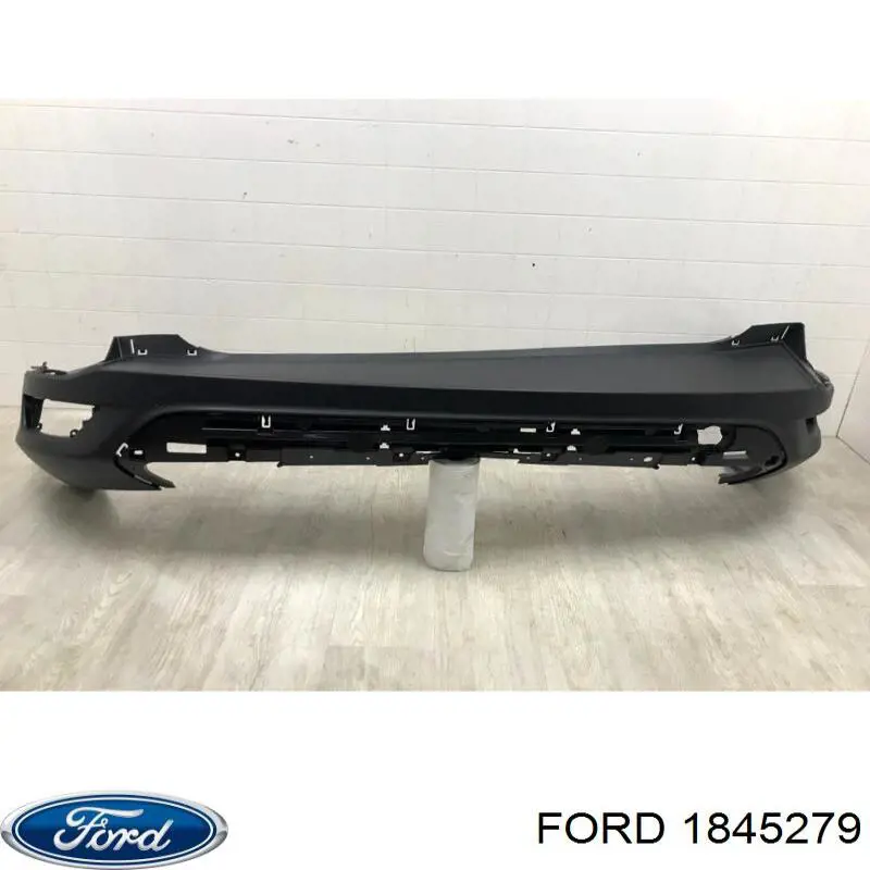 Задній бампер 1845279 Ford