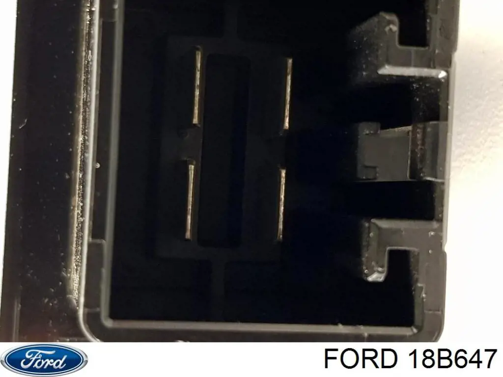 Електропідігрівач повітря системи опалення салону Ford 18B647