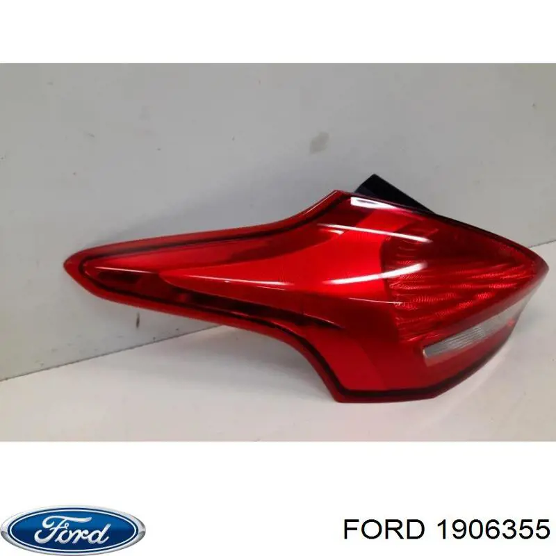 1879549 Ford Задня ліва фара