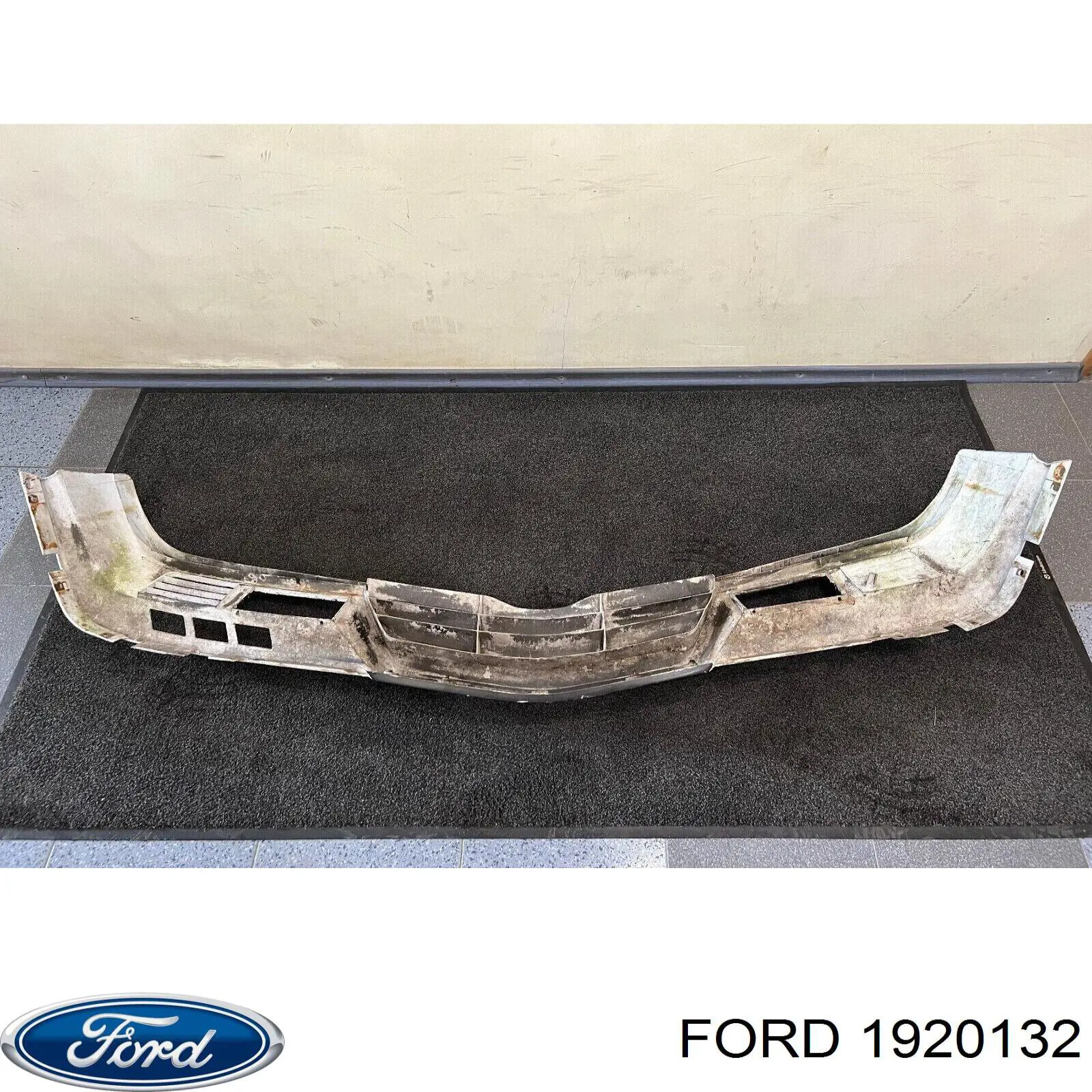 Купити 2247821 Ford Шланг гальмівний задній, правий
